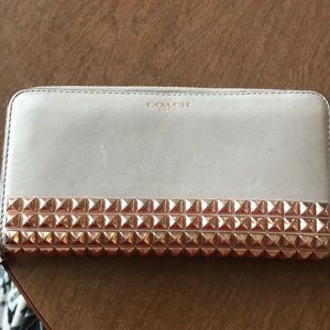 Coach wallet